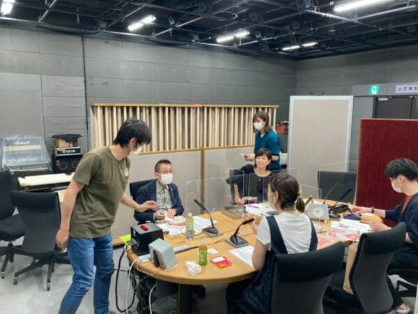 MBSラジオ「日本一明るい経済電波新聞」に主演する株式会社MEETSHOP代表の前田晴代の画像