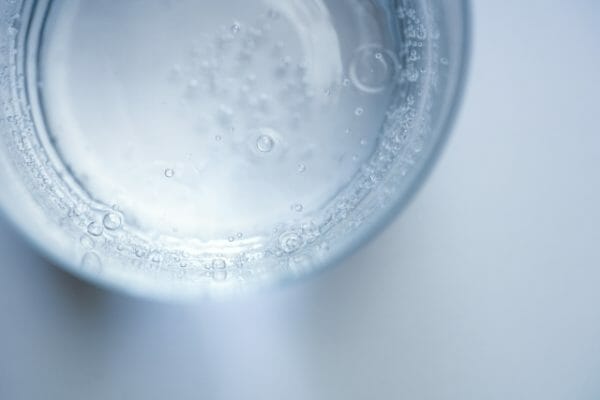 ストレスがかかると飲みたくなる炭酸水のイメージ